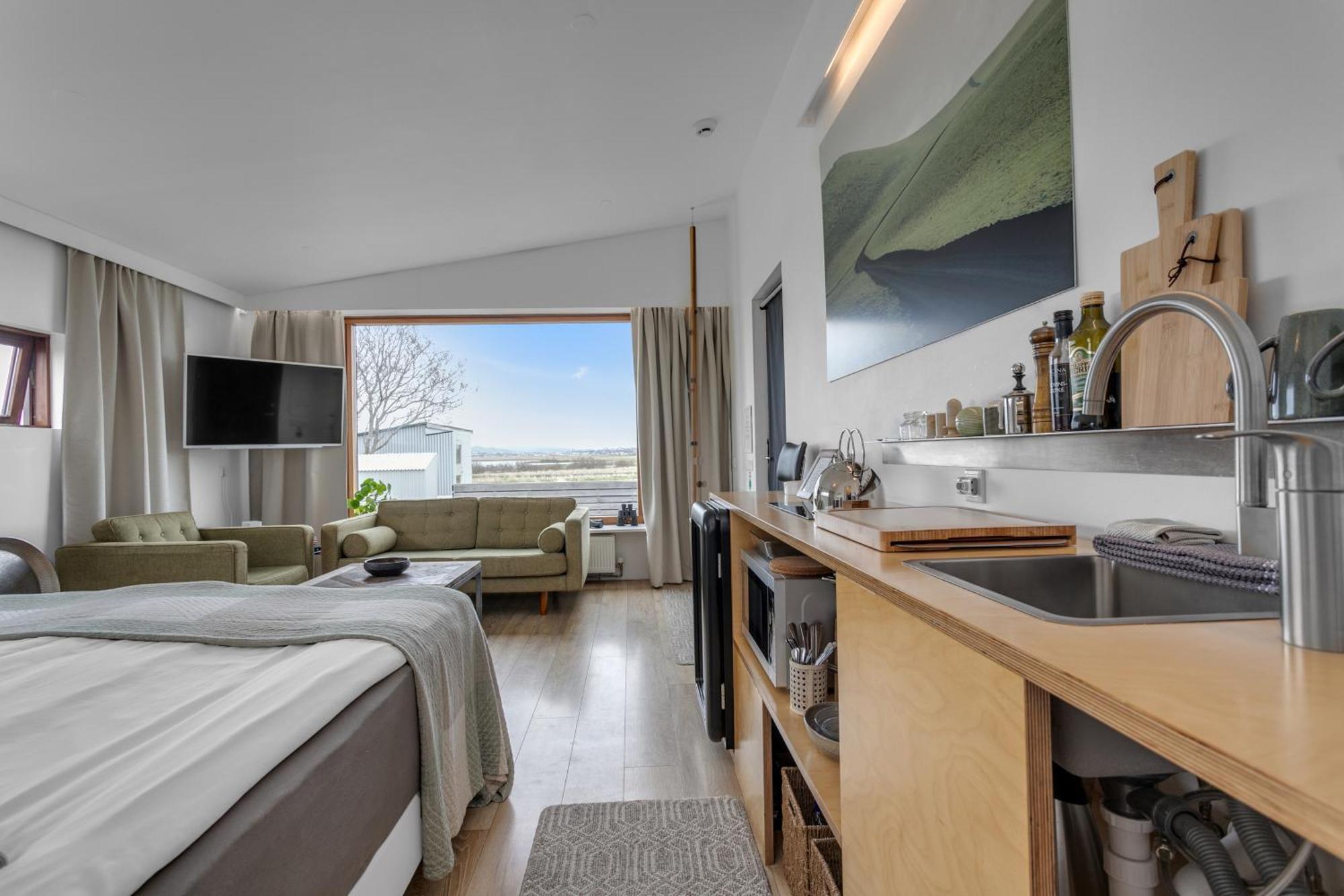 Eyvindarholt Guesthouse Alftanes Luaran gambar